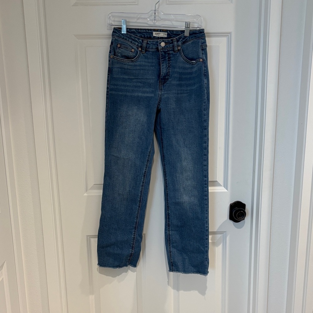 Oat New York Women's Straight Leg Blue Jeans